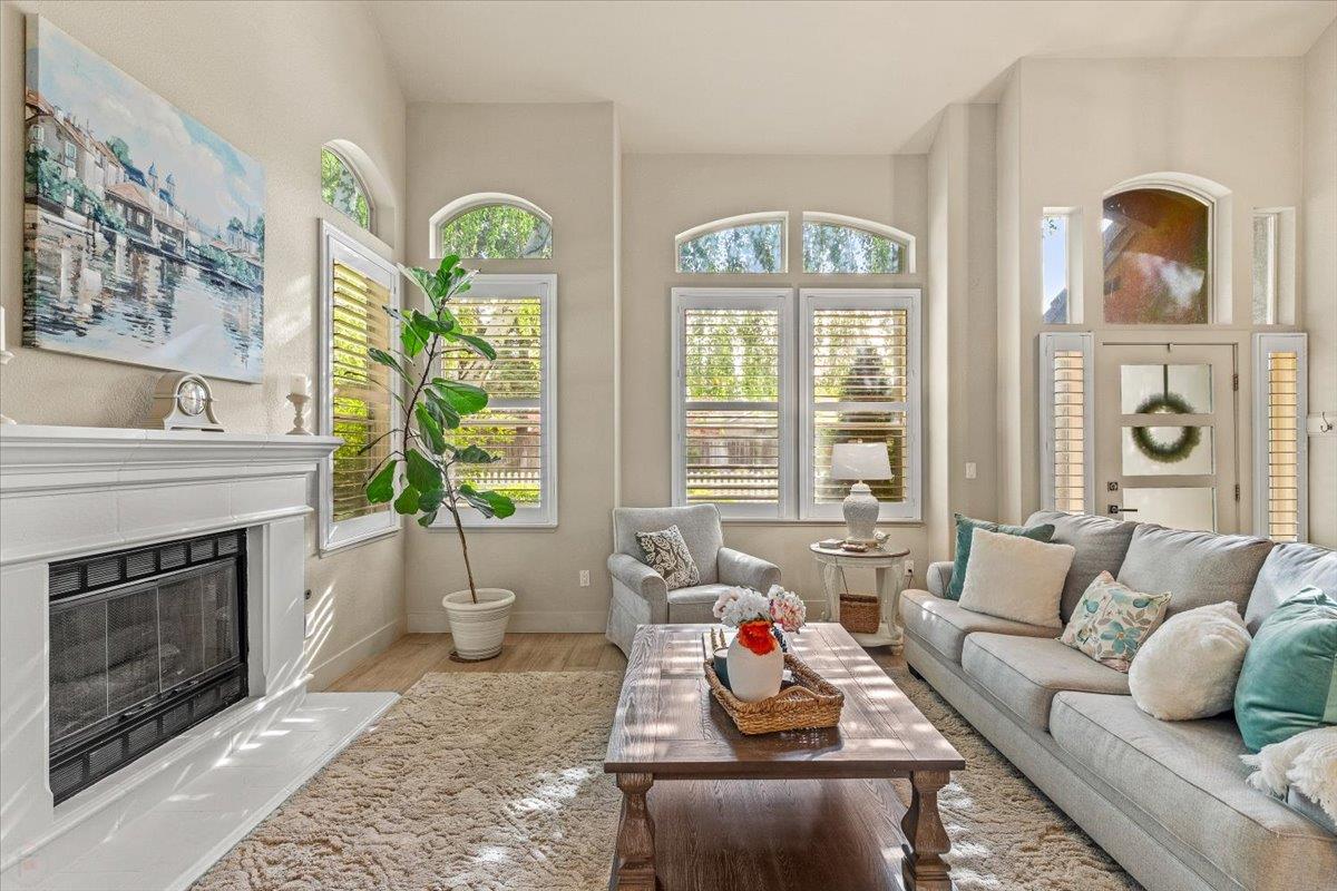 2485 Tigers Dr, Turlock, CA 95382