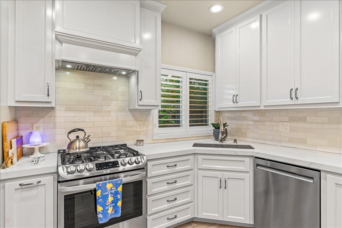 2485 Tigers Dr, Turlock, CA 95382