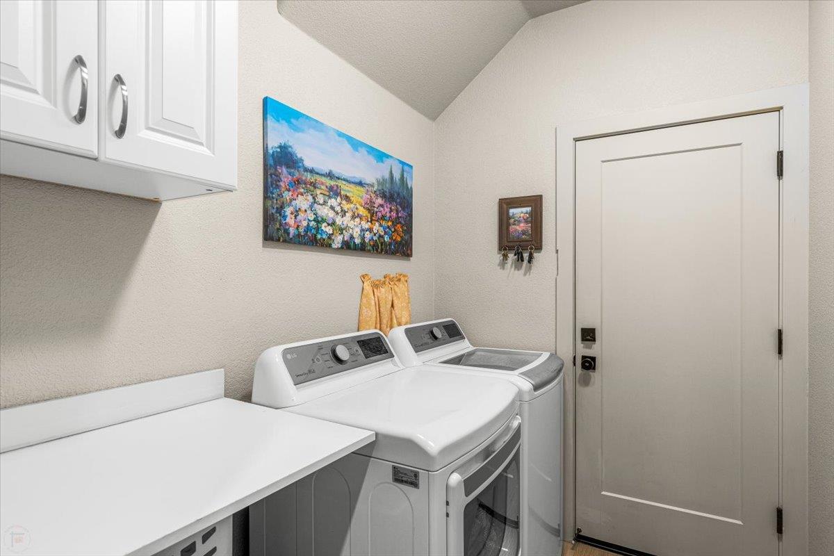 2485 Tigers Dr, Turlock, CA 95382