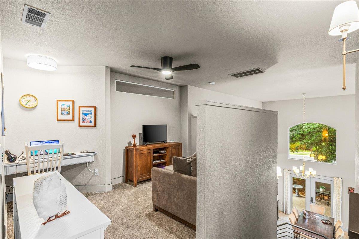 2485 Tigers Dr, Turlock, CA 95382