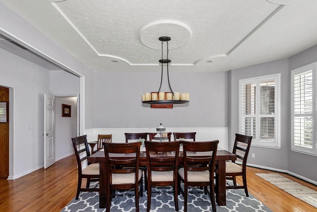 9824 Red Fox Dr, Oakdale, CA 95361