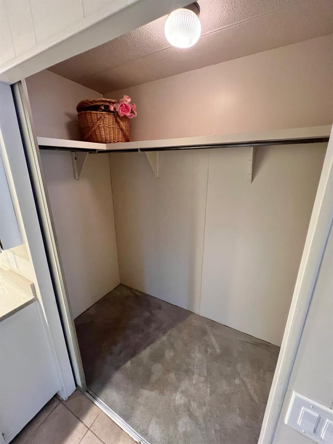 3955 Coffee #53, Modesto, CA 95355