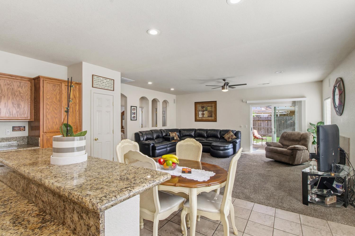 2408 Snapdragon Ct, Modesto, CA 95355