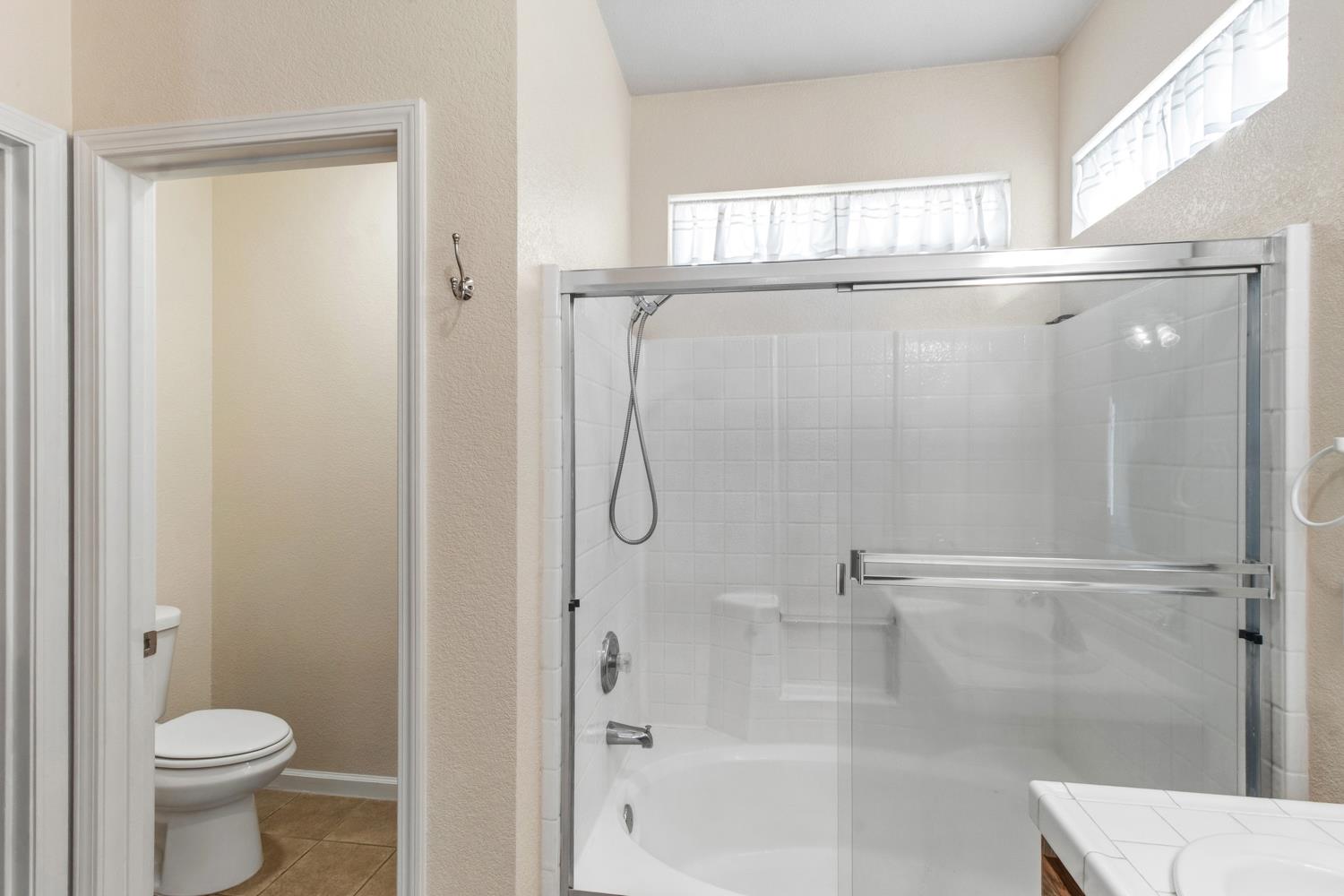 2408 Snapdragon Ct, Modesto, CA 95355