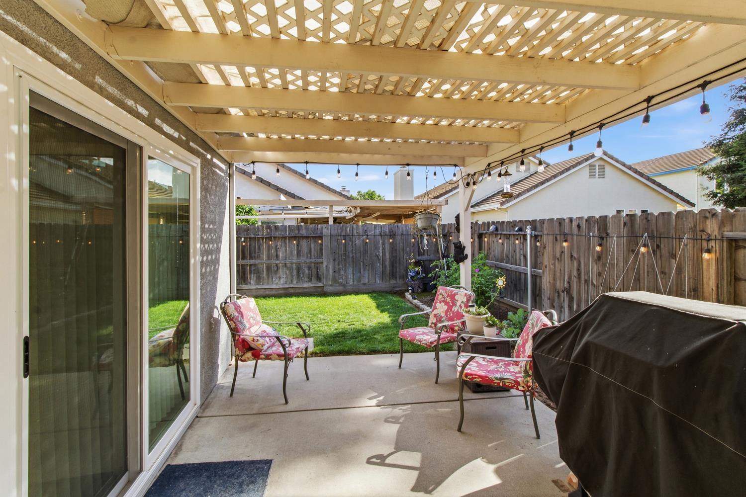 2408 Snapdragon Ct, Modesto, CA 95355