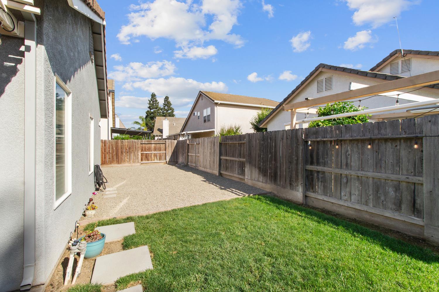 2408 Snapdragon Ct, Modesto, CA 95355