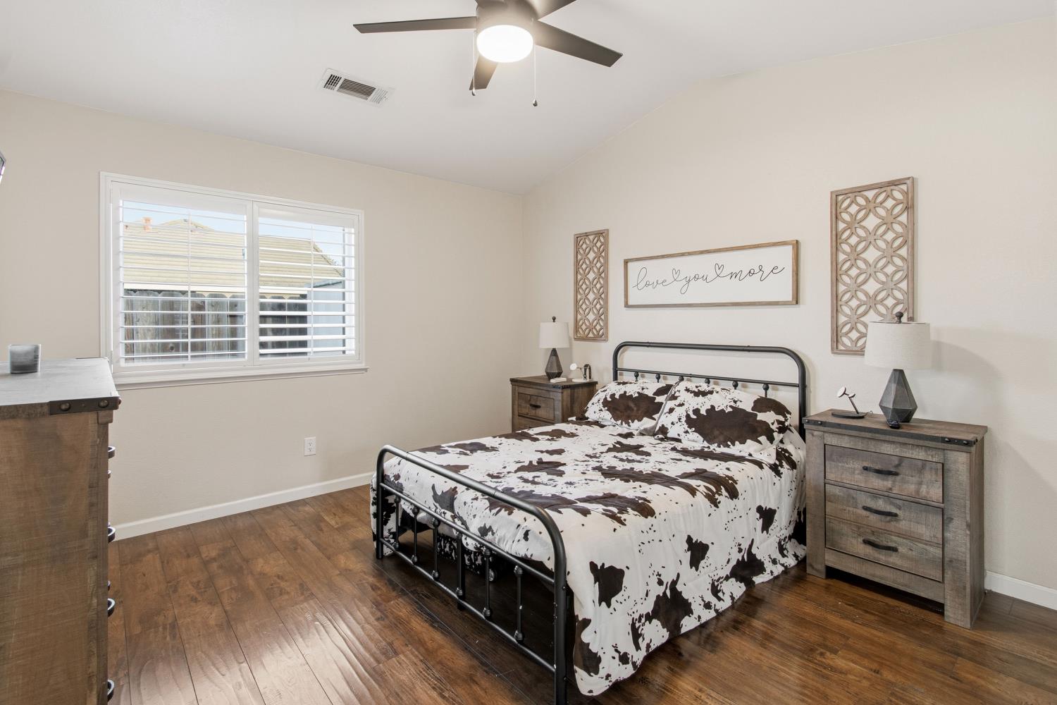 1866 Catalina Ct, Atwater, CA 95301