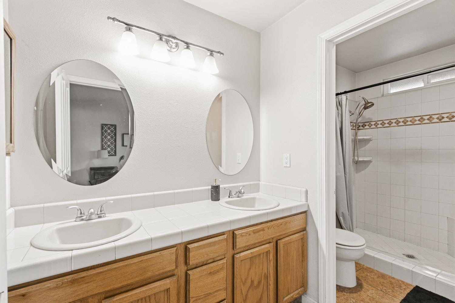 1866 Catalina Ct, Atwater, CA 95301