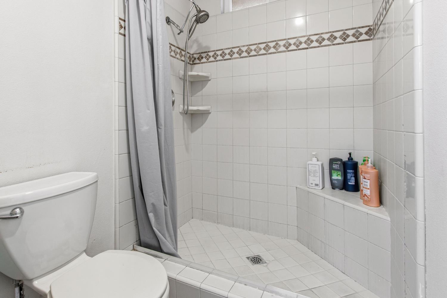 1866 Catalina Ct, Atwater, CA 95301