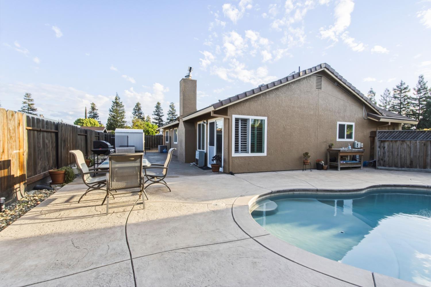 1866 Catalina Ct, Atwater, CA 95301