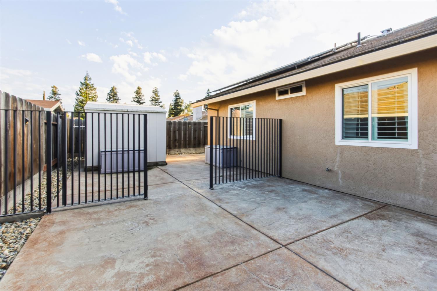 1866 Catalina Ct, Atwater, CA 95301