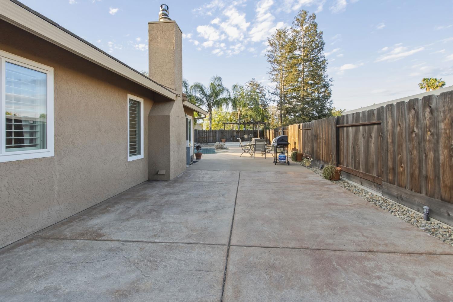 1866 Catalina Ct, Atwater, CA 95301