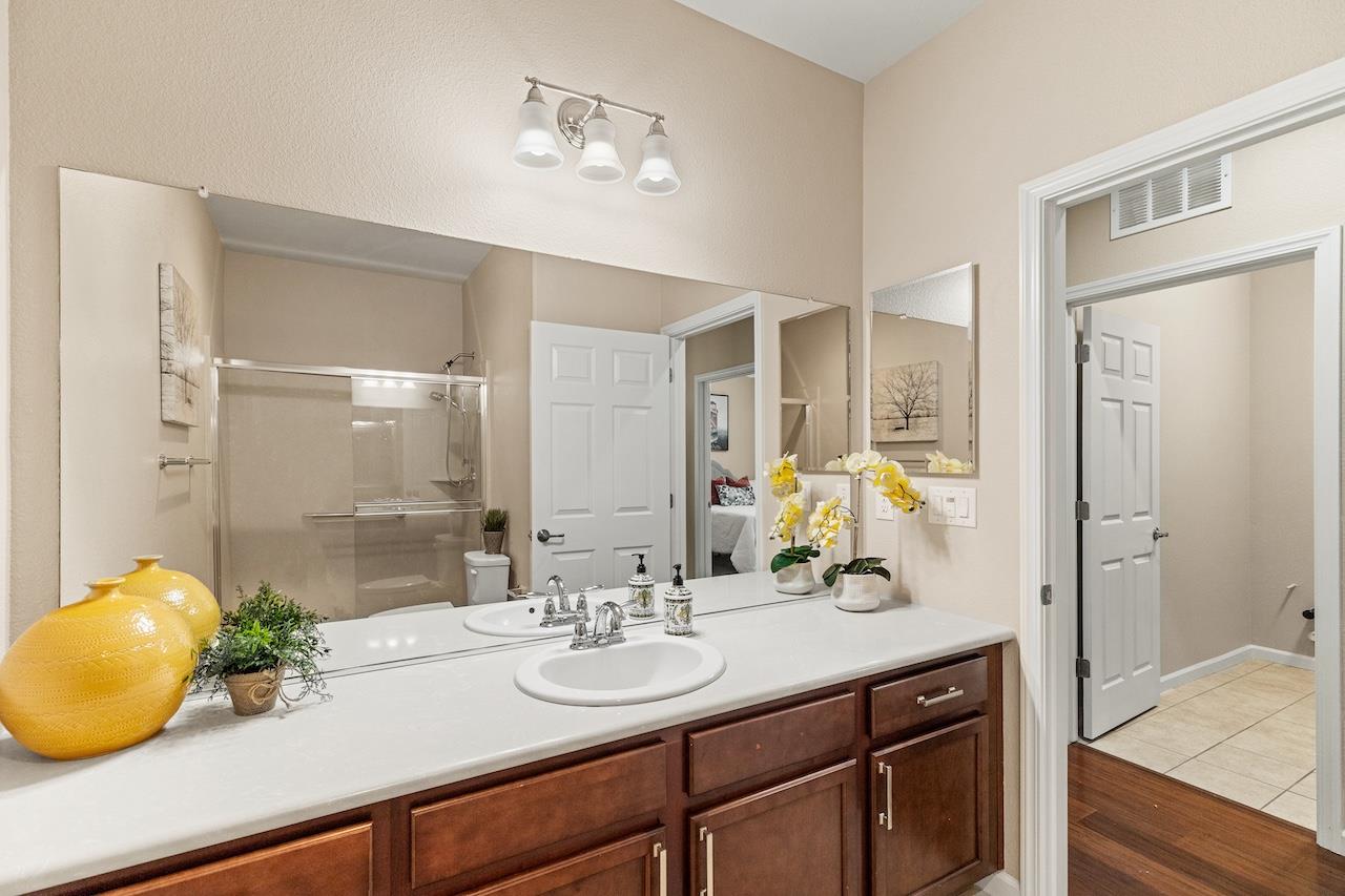 1644 Remington Oaks St, Manteca, CA 95336