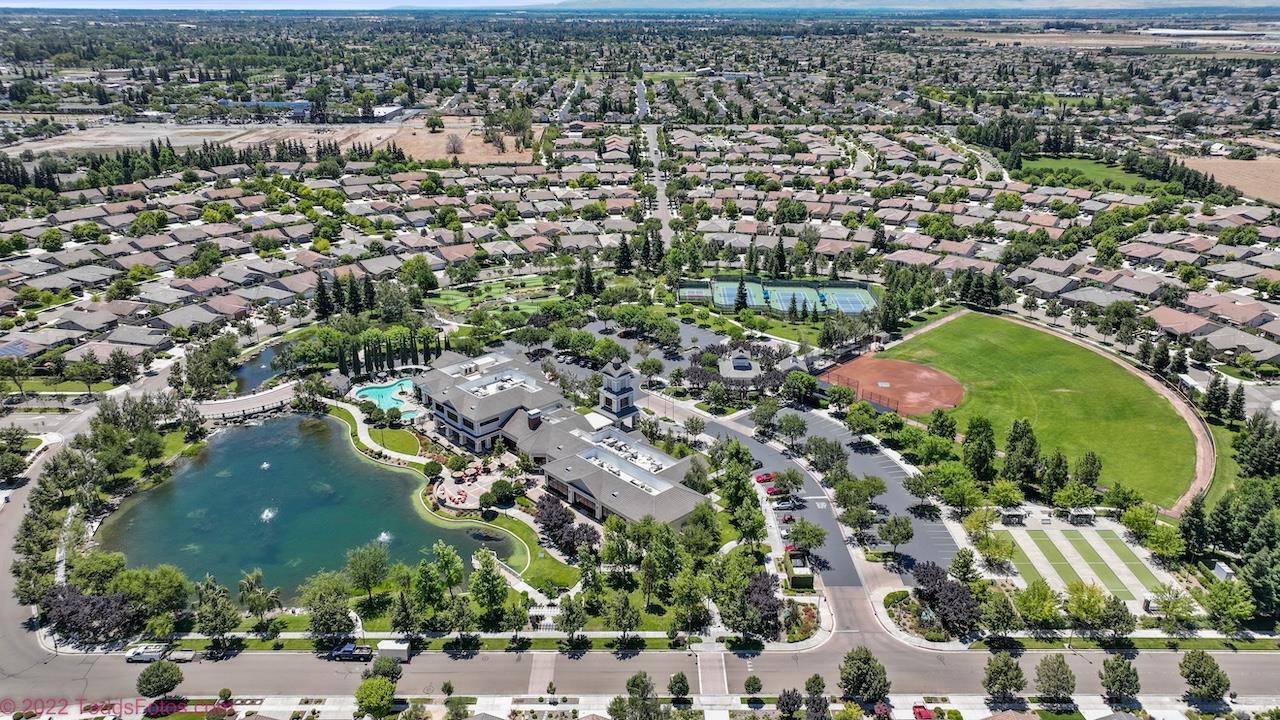 1644 Remington Oaks St, Manteca, CA 95336