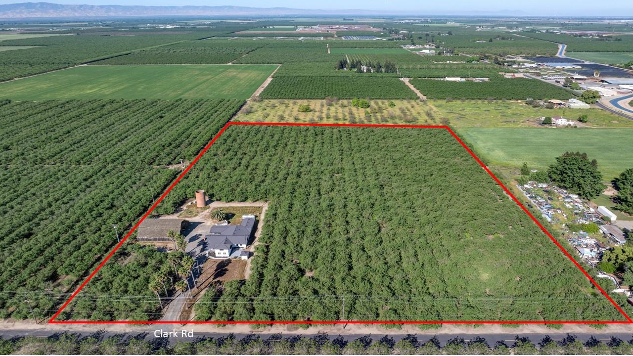 1113 Clark Rd, Modesto, CA 95358