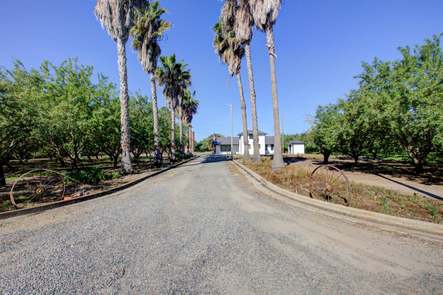 1113 Clark Rd, Modesto, CA 95358