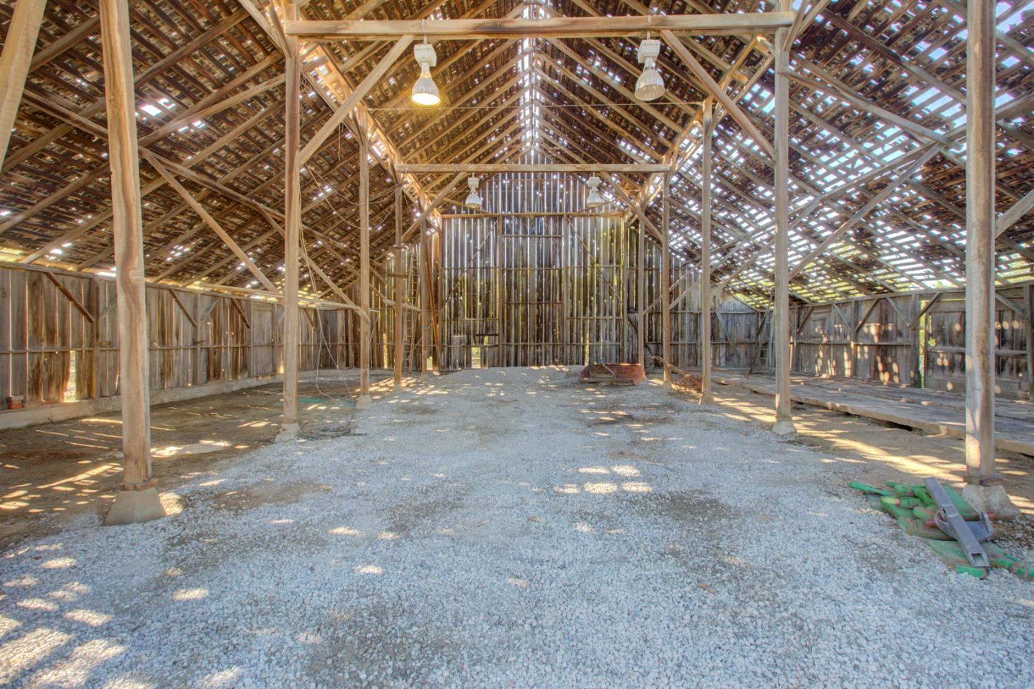 1113 Clark Rd, Modesto, CA 95358