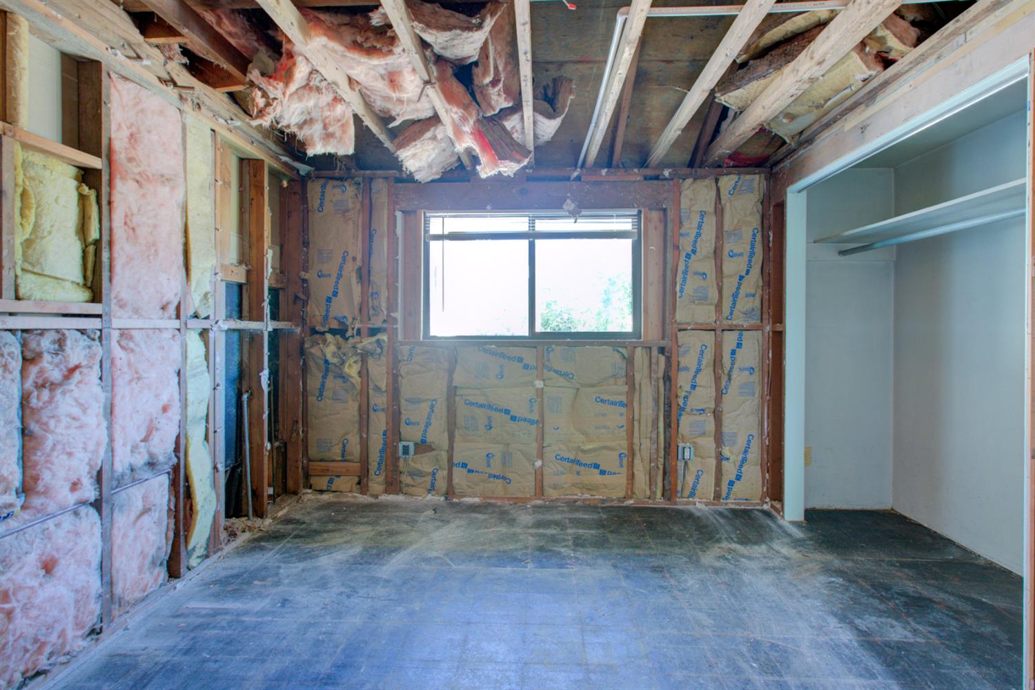 1113 Clark Rd, Modesto, CA 95358