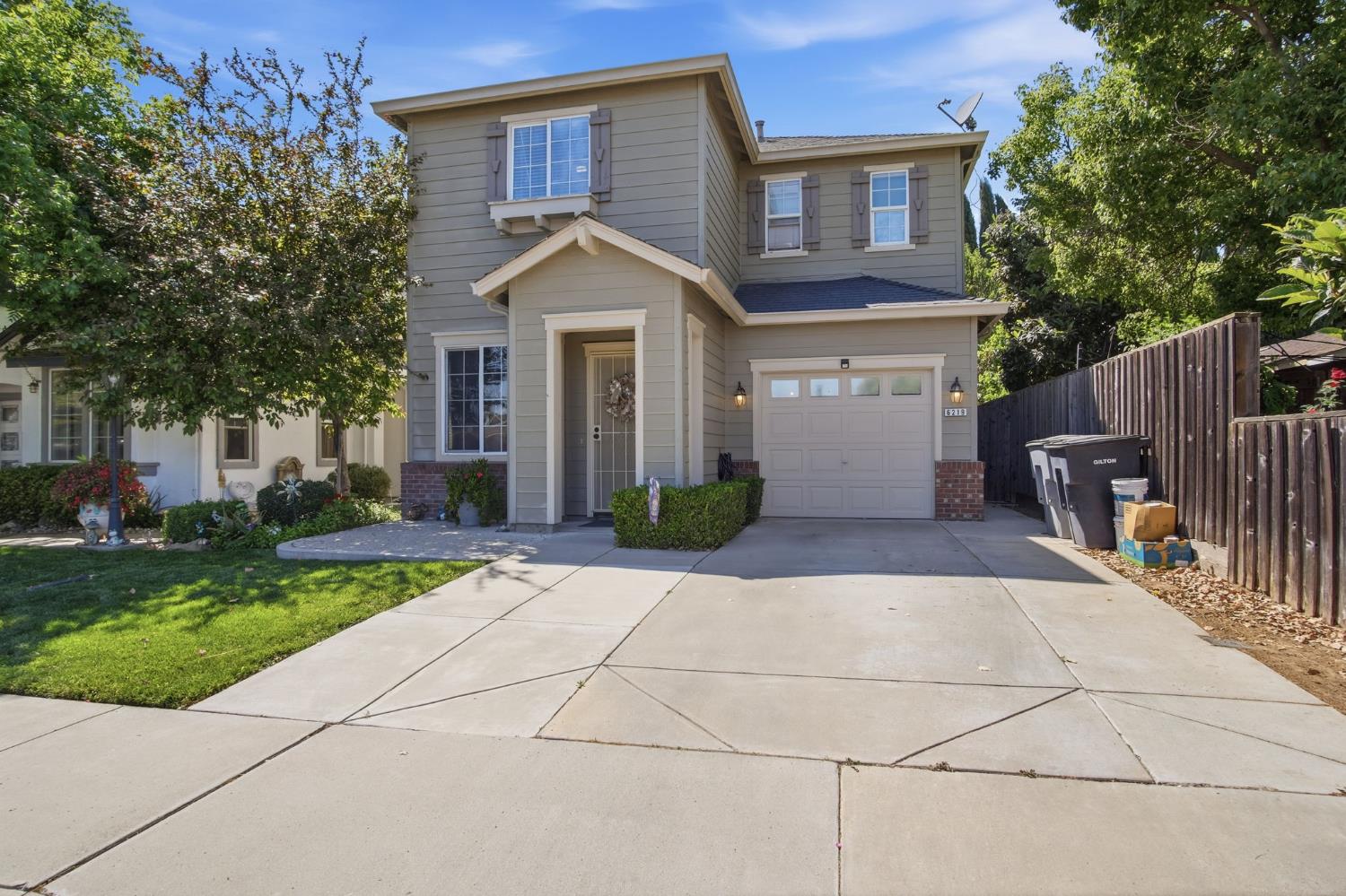 6219 Howard Ave, Riverbank, CA 95367