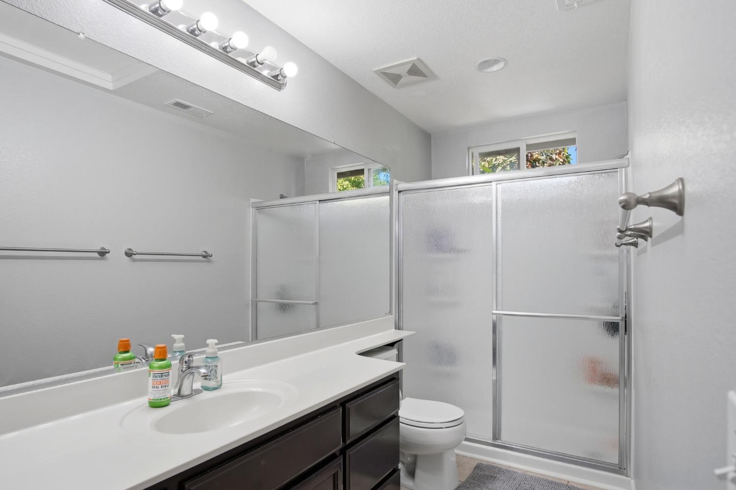 6219 Howard Ave, Riverbank, CA 95367