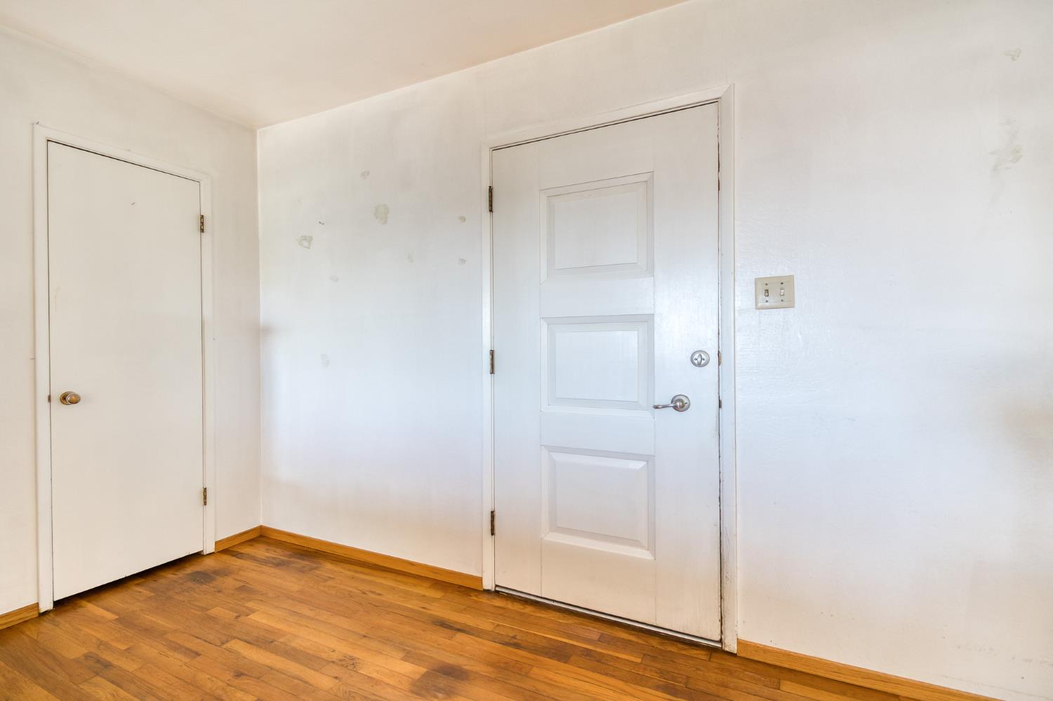 1204 Maple Dr, Oakdale, CA 95361