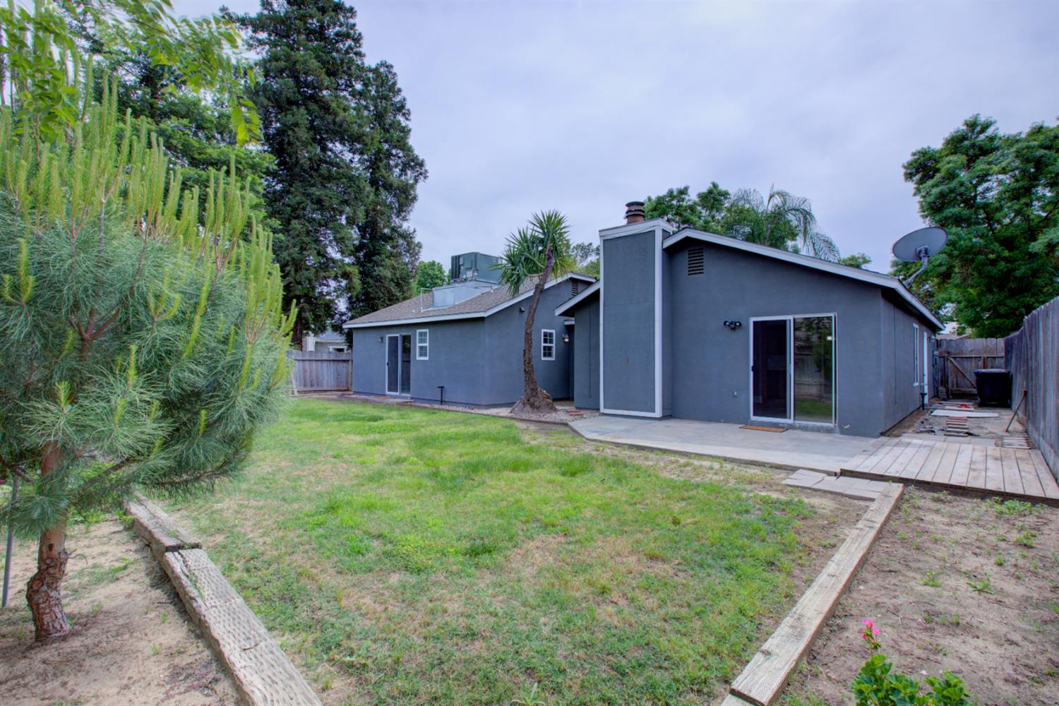 3121 Kounias Dr, Modesto, CA 95354