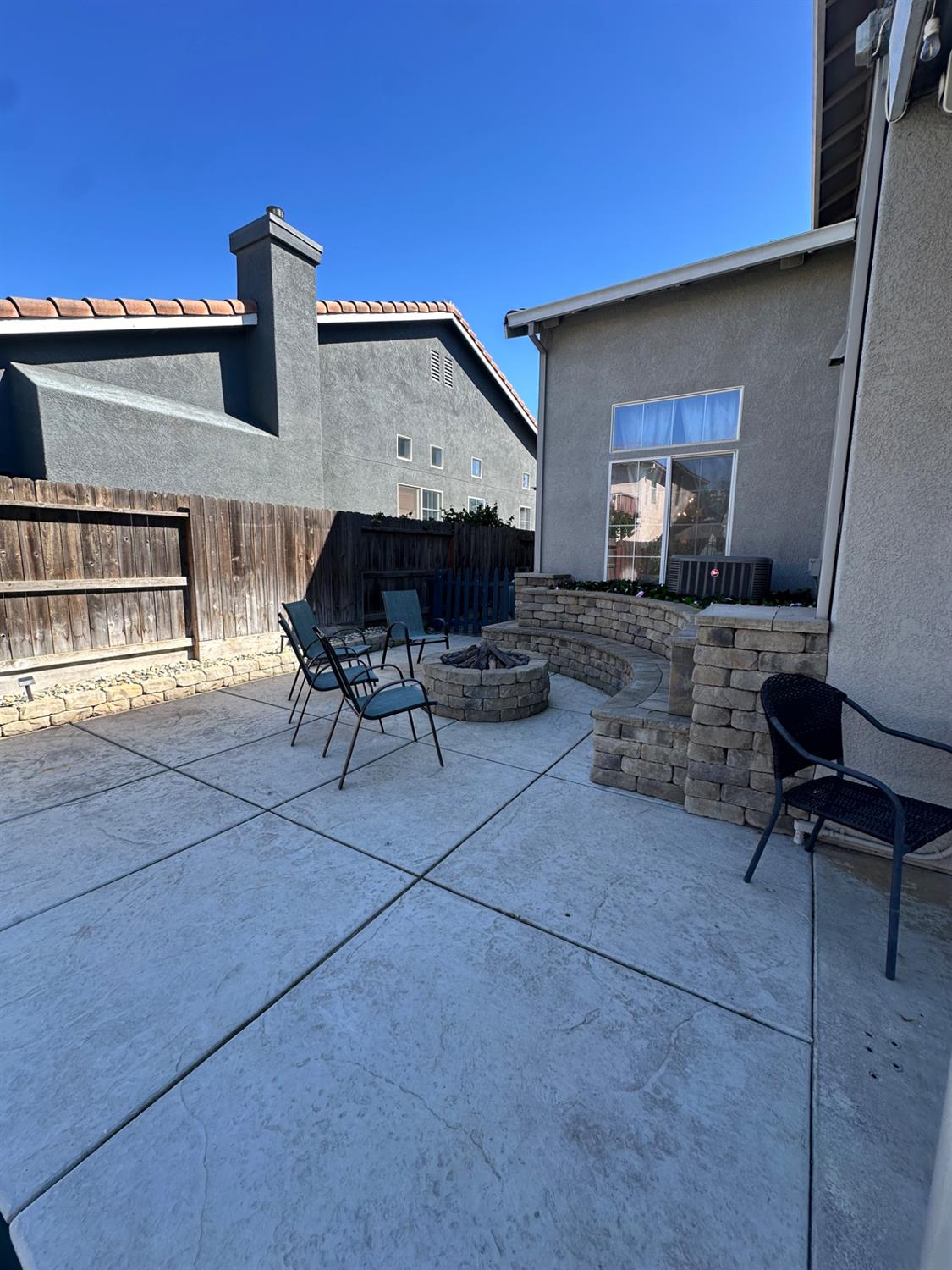 1971 Summerglen Dr, Atwater, CA 95301