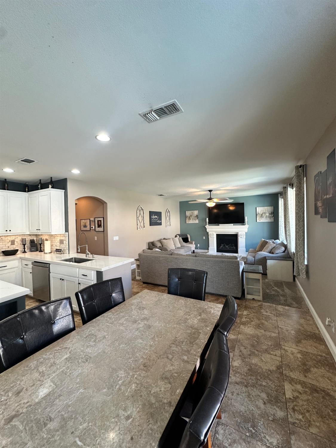 1971 Summerglen Dr, Atwater, CA 95301