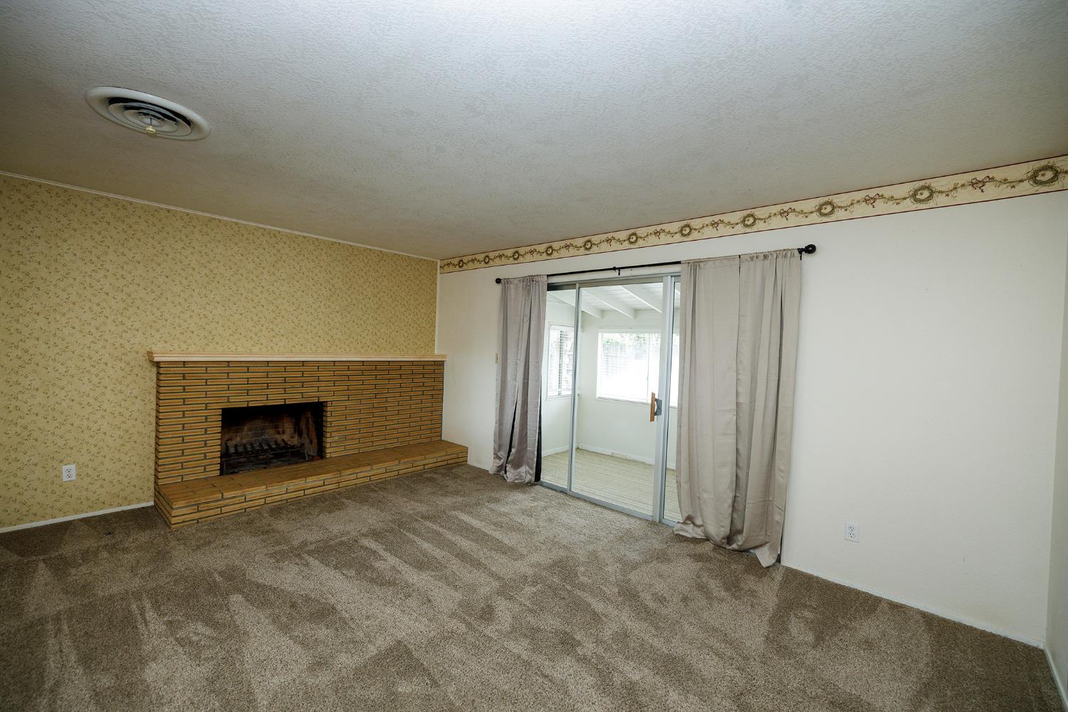 3300 Lord Ave, Modesto, CA 95350