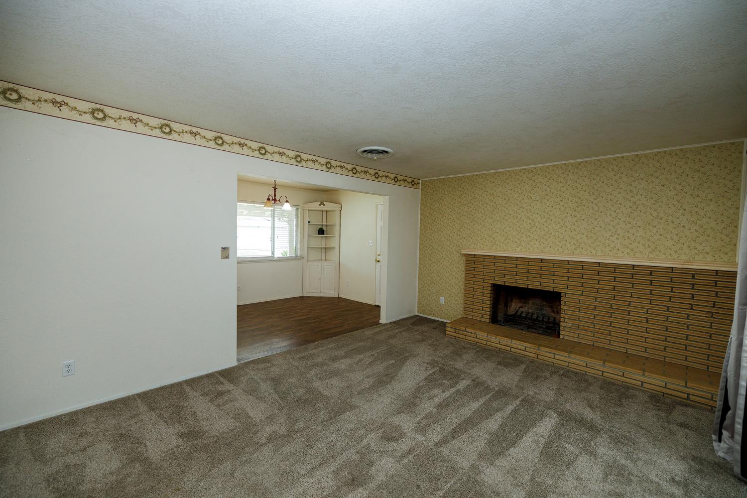 3300 Lord Ave, Modesto, CA 95350