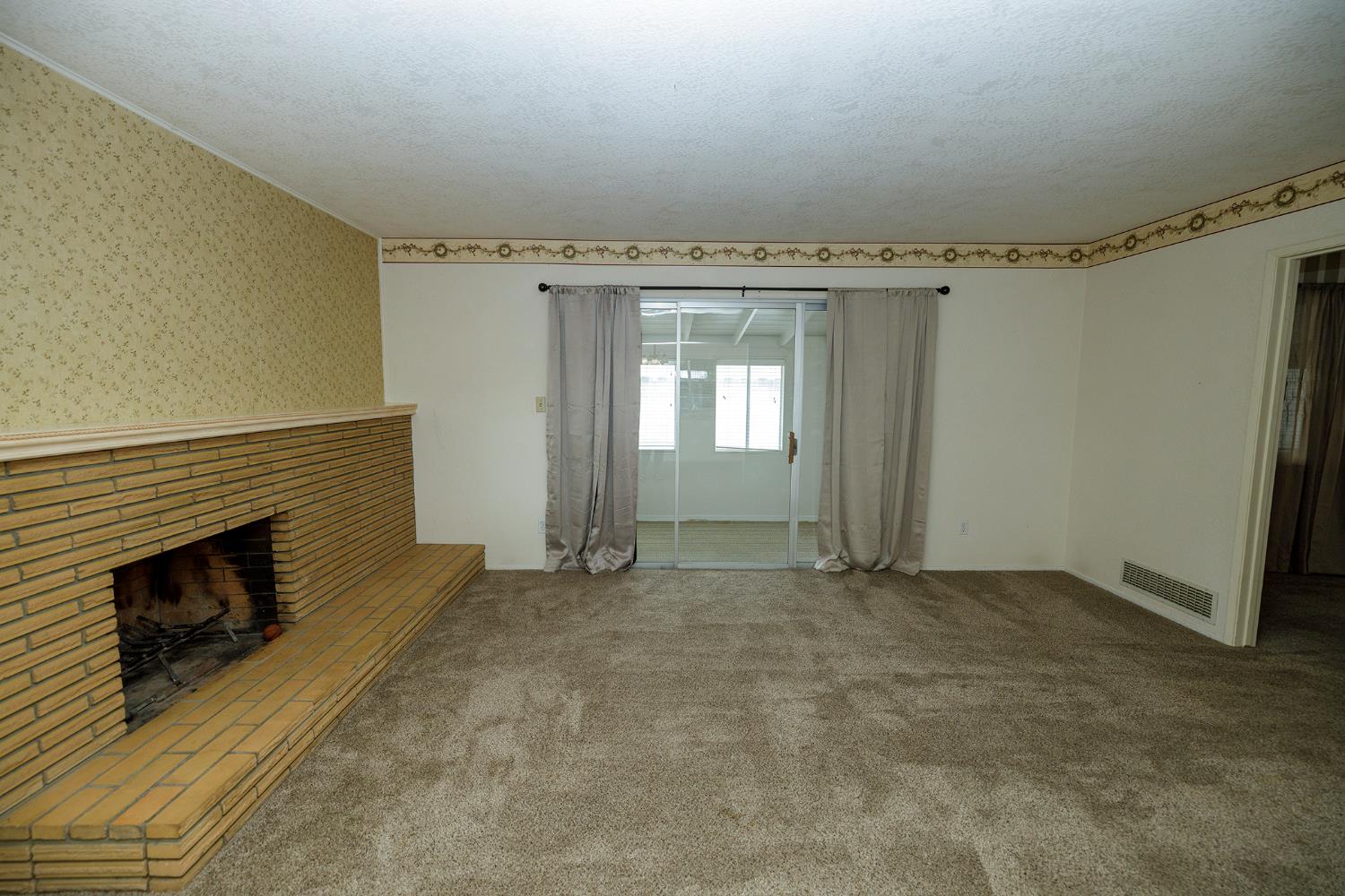 3300 Lord Ave, Modesto, CA 95350