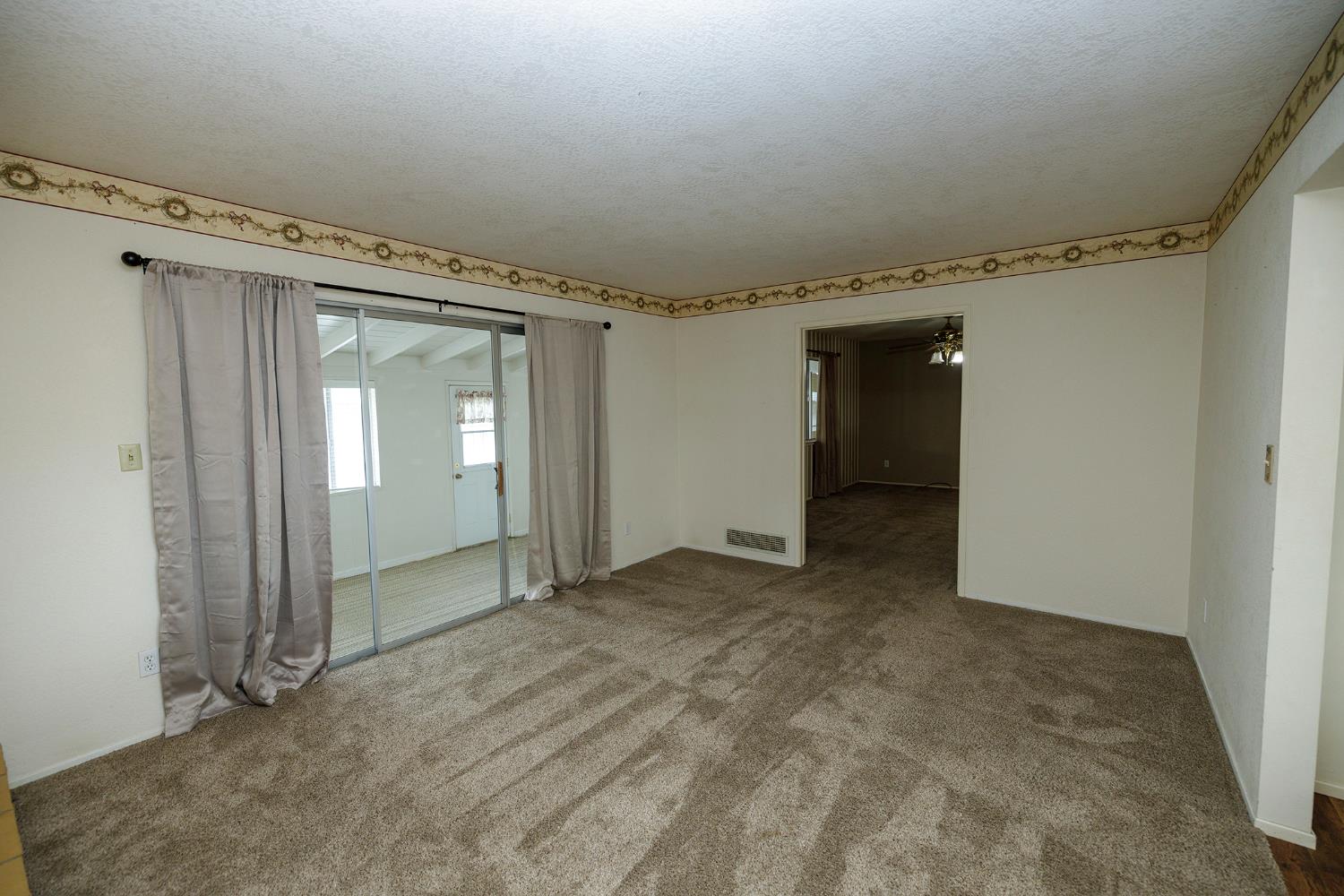 3300 Lord Ave, Modesto, CA 95350