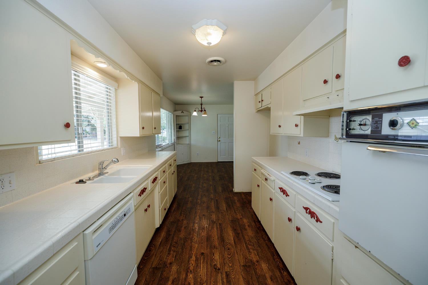 3300 Lord Ave, Modesto, CA 95350