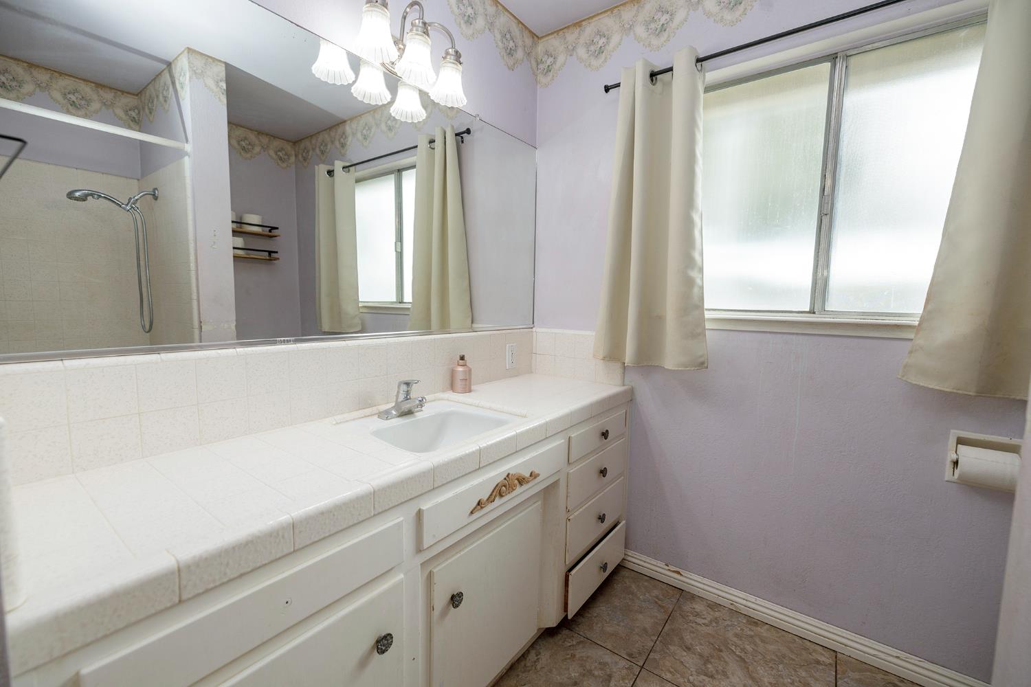 3300 Lord Ave, Modesto, CA 95350