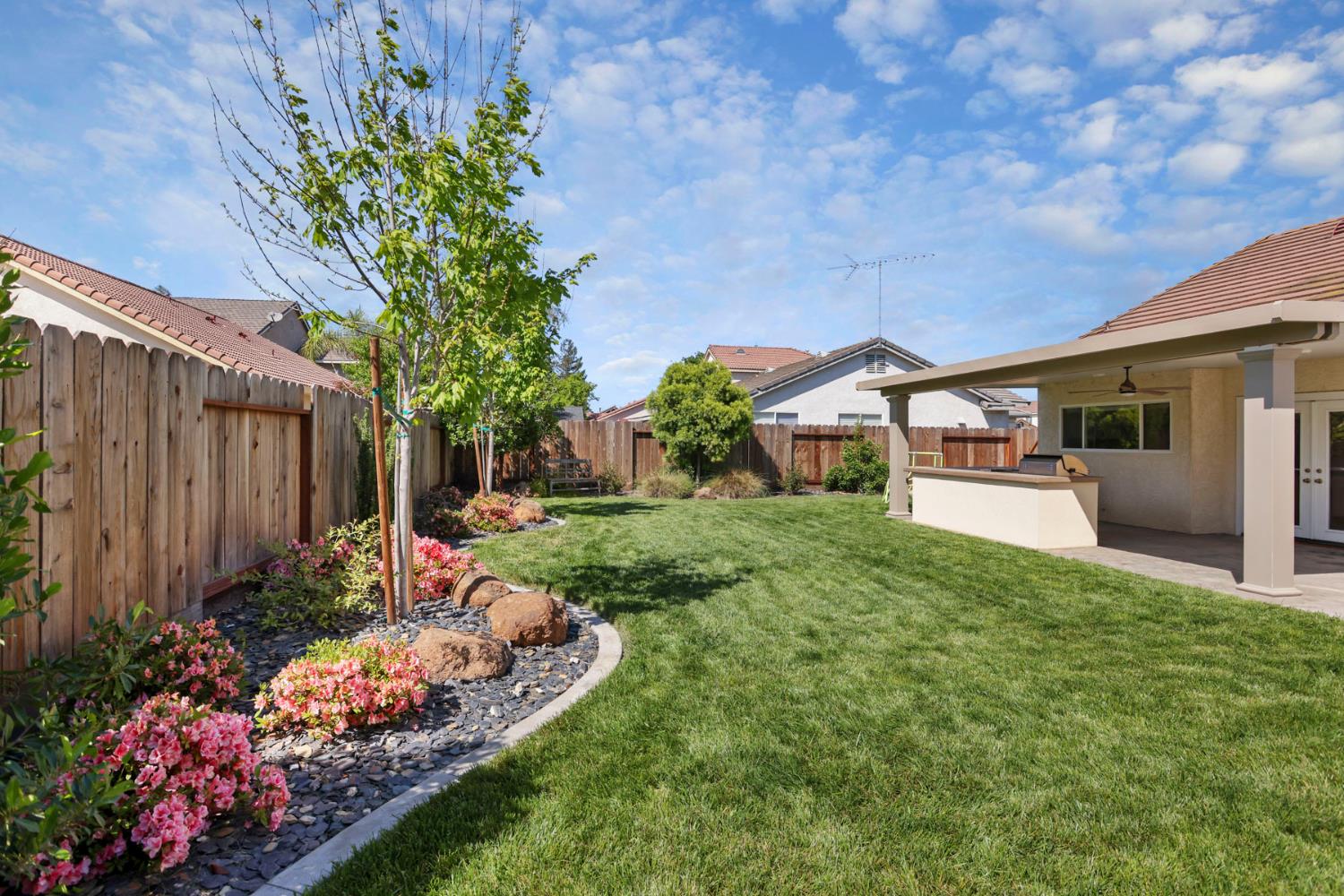 3383 Summerdale Ave, Turlock, CA 95382