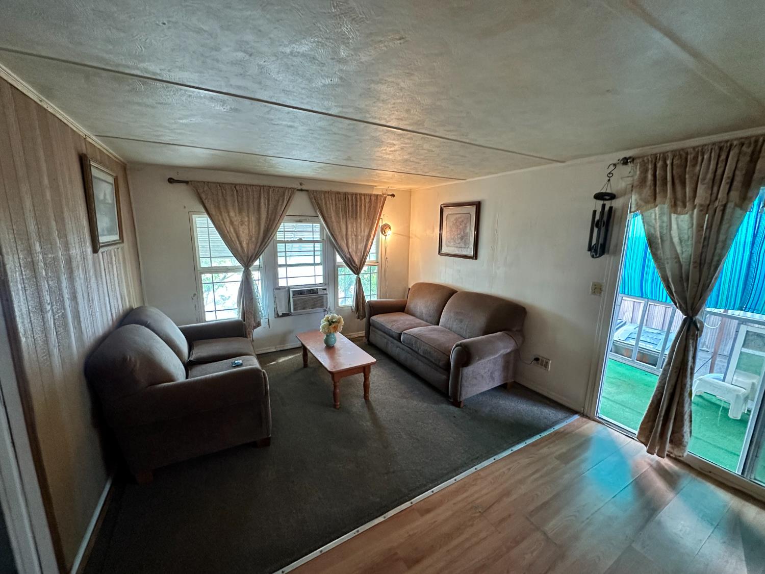 13010 Hickman St, Waterford, CA 95386