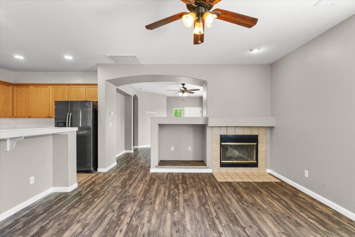 792 Jacob Way, Oakdale, CA 95361