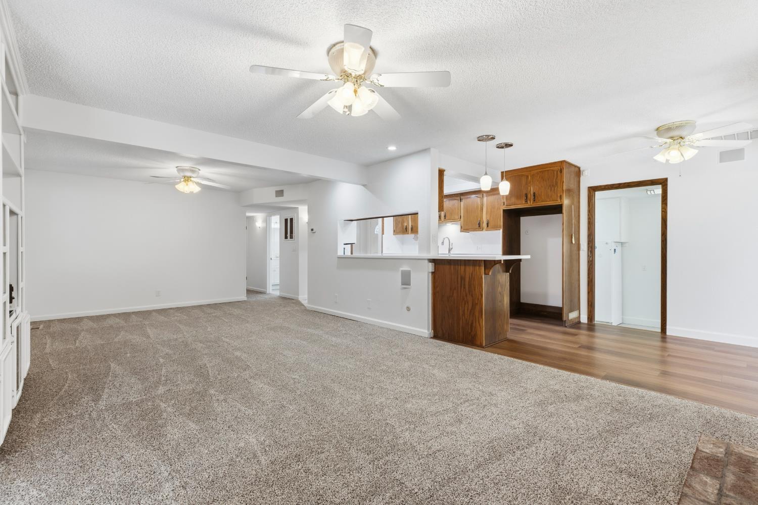 1008 Colonial Ct, Modesto, CA 95350