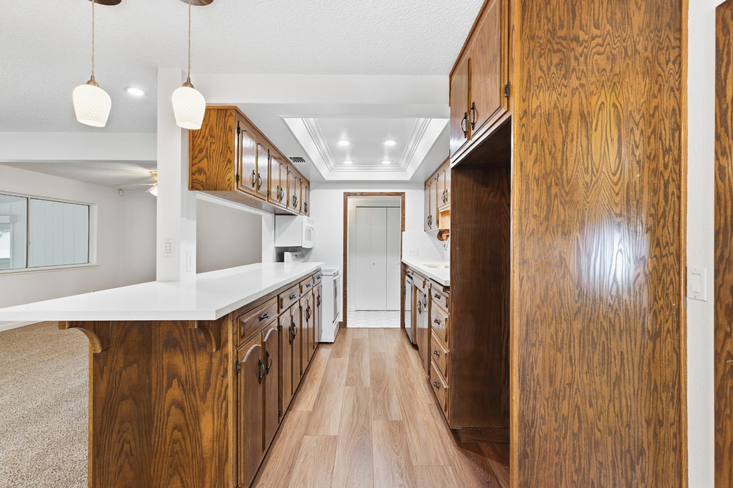 1008 Colonial Ct, Modesto, CA 95350