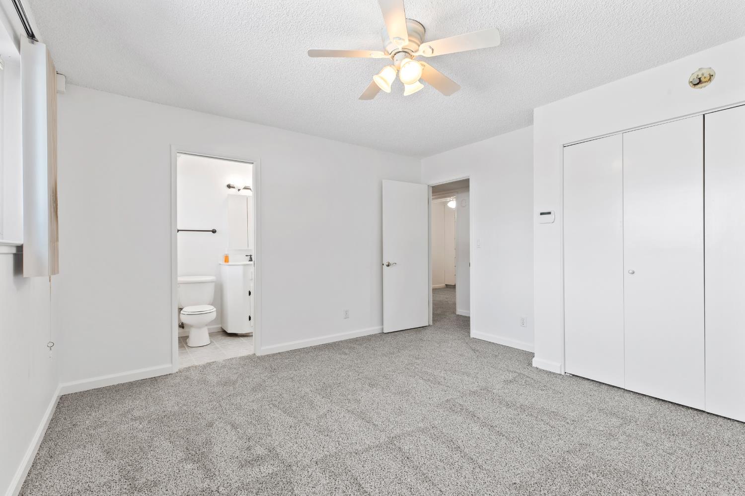 1008 Colonial Ct, Modesto, CA 95350