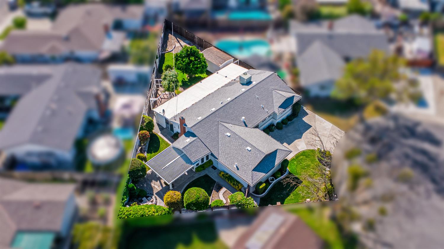 1008 Colonial Ct, Modesto, CA 95350