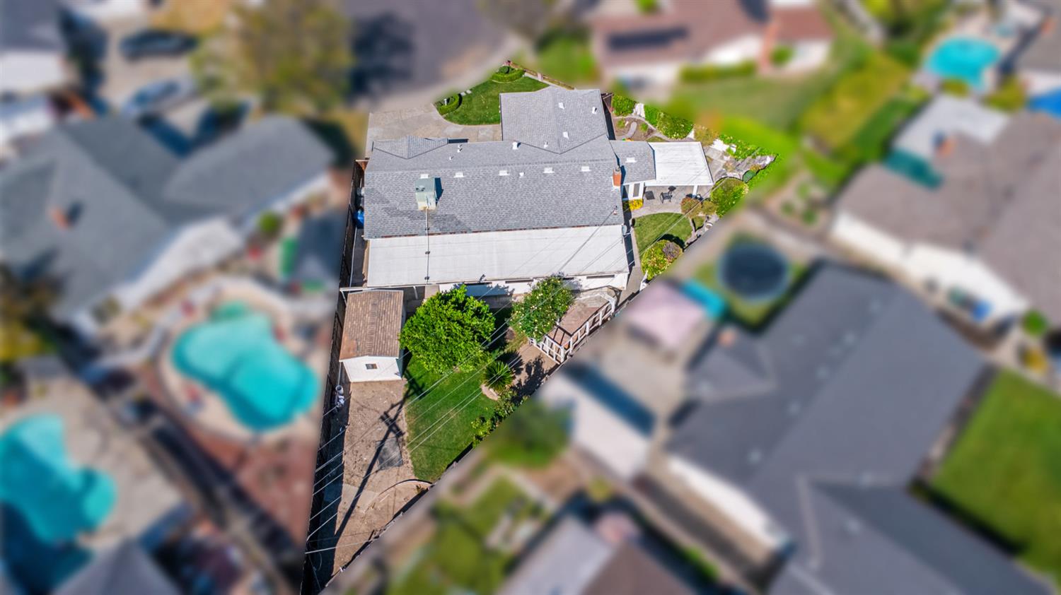 1008 Colonial Ct, Modesto, CA 95350