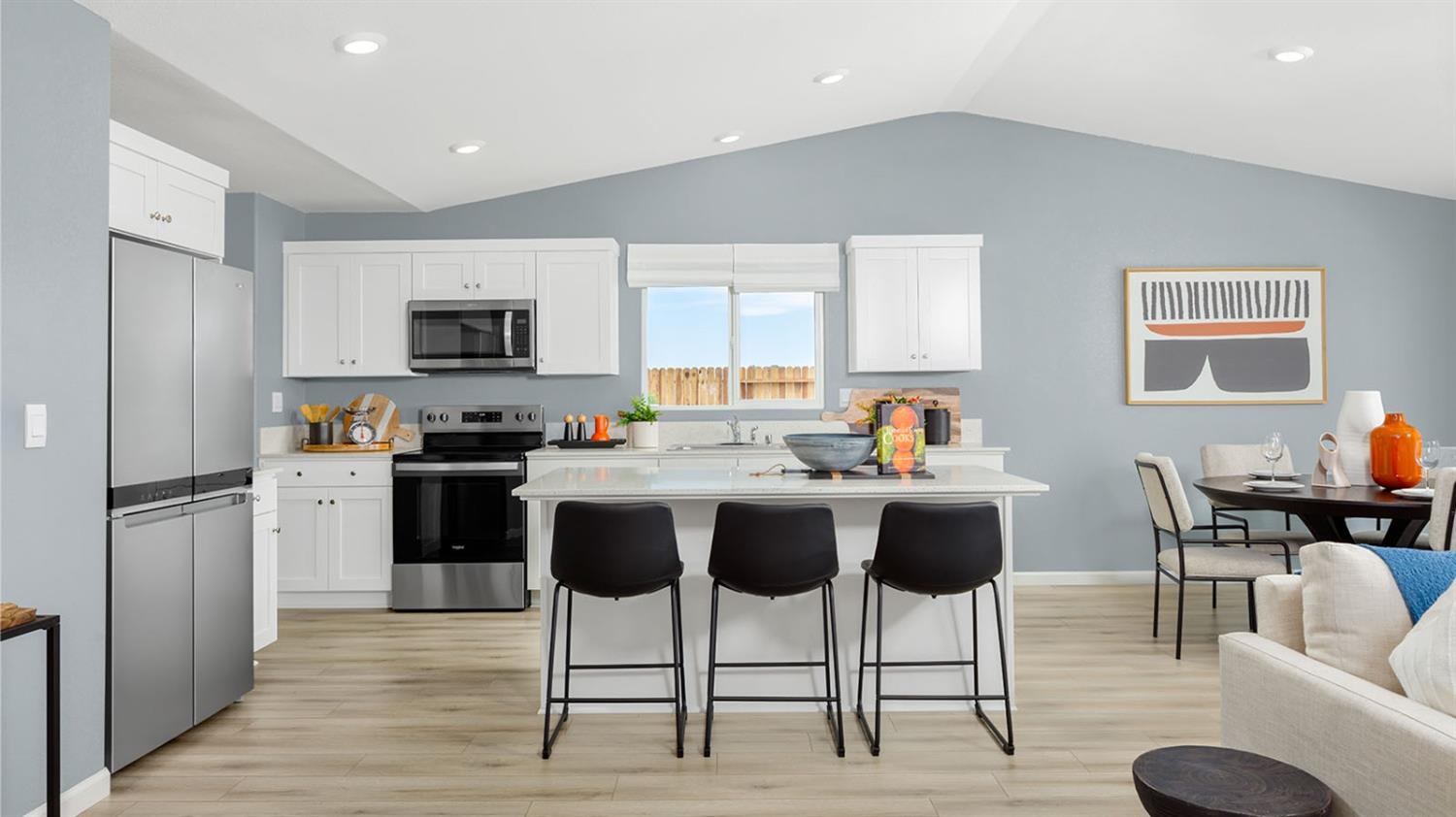 2327 Labrusca St, Manteca, CA 95337