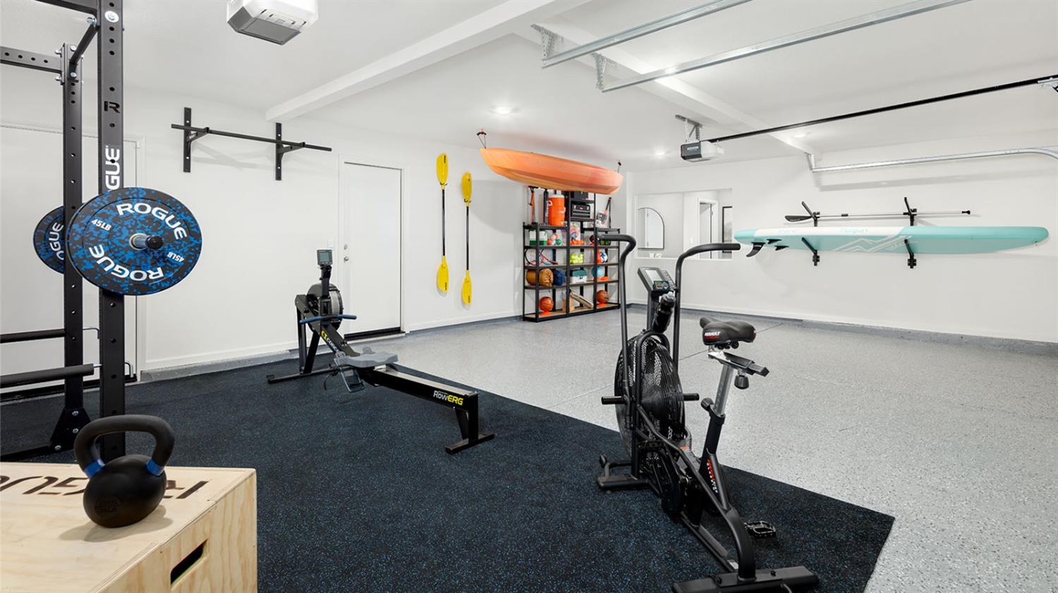 2327 Labrusca St, Manteca, CA 95337