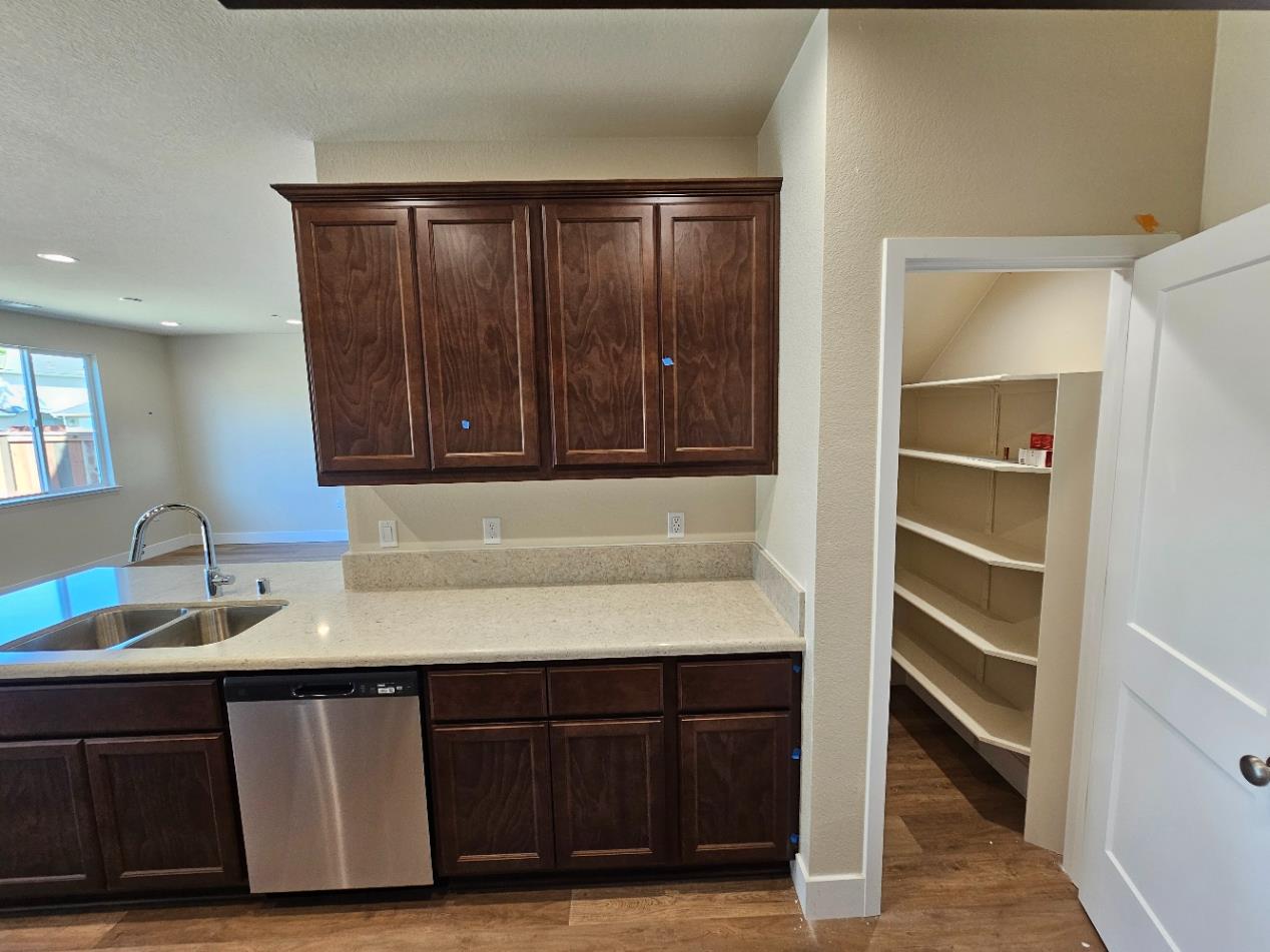 2800 Hightail Road, Oakdale, CA 95361