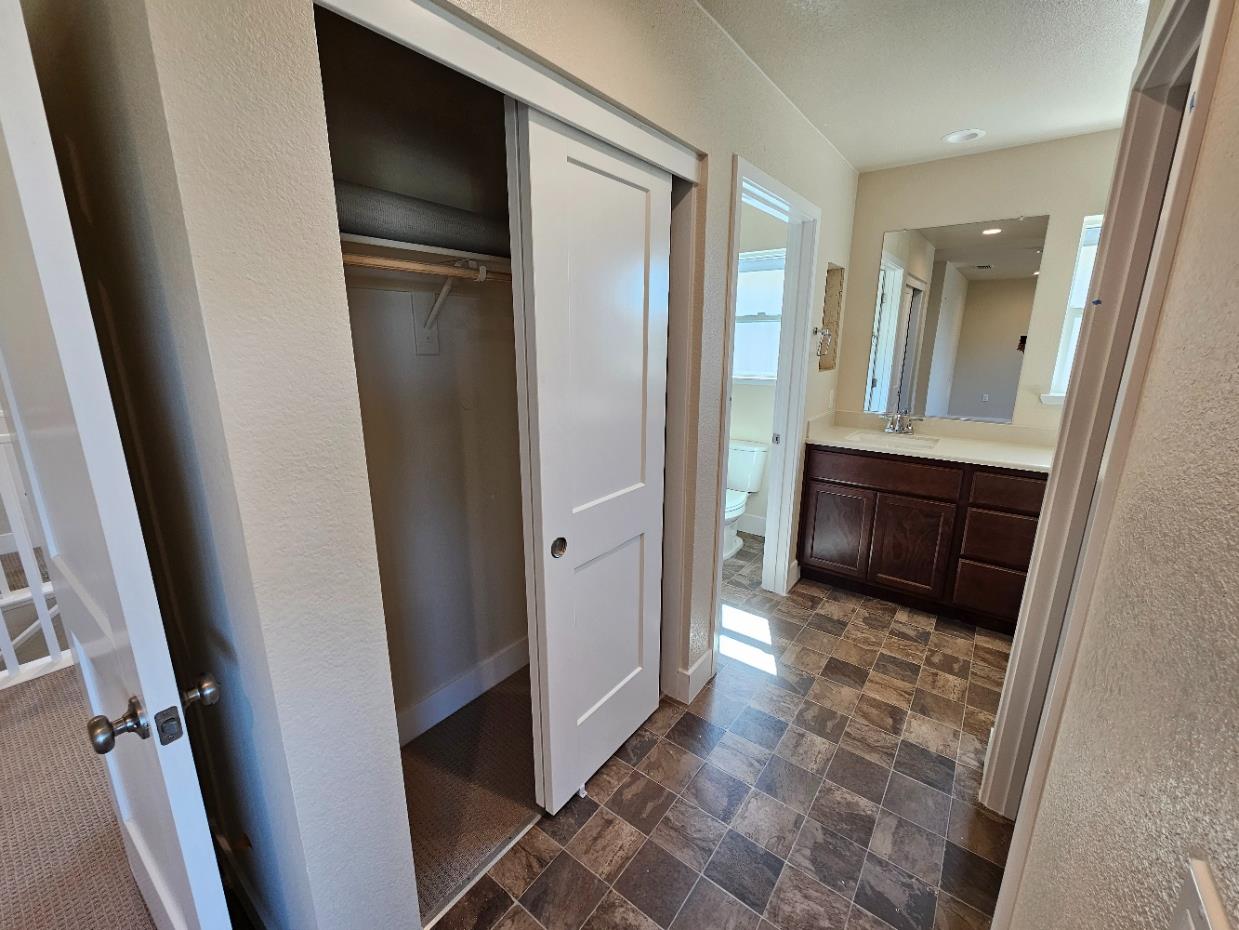 2800 Hightail Road, Oakdale, CA 95361