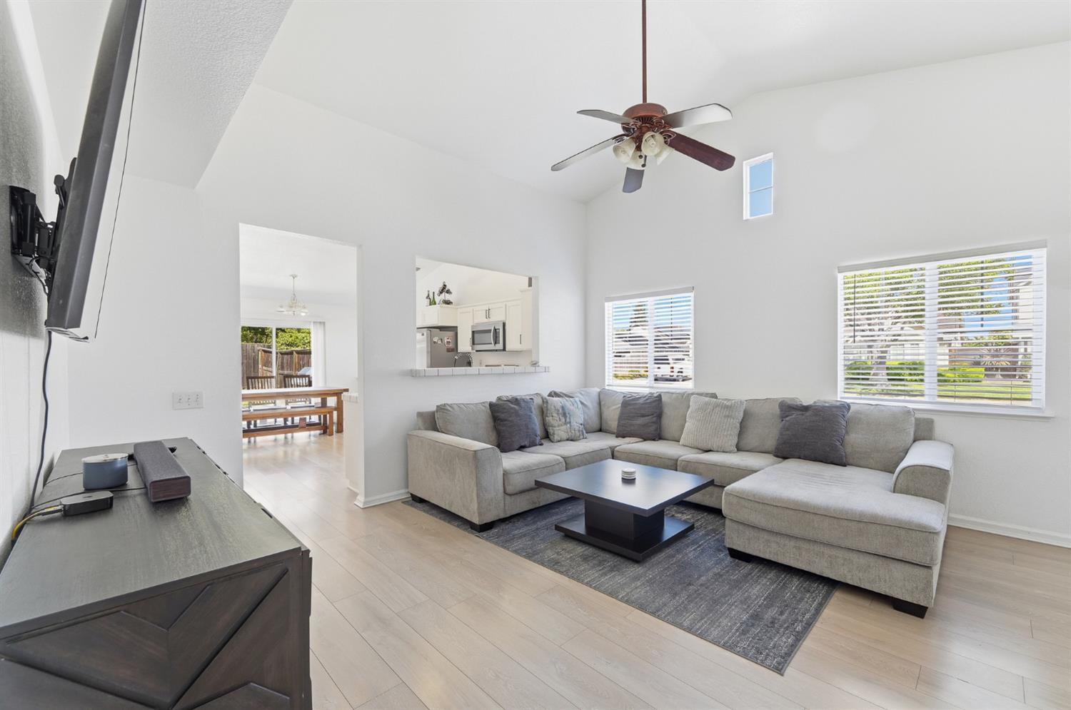 1933 Lifetime Dr, Modesto, CA 95355