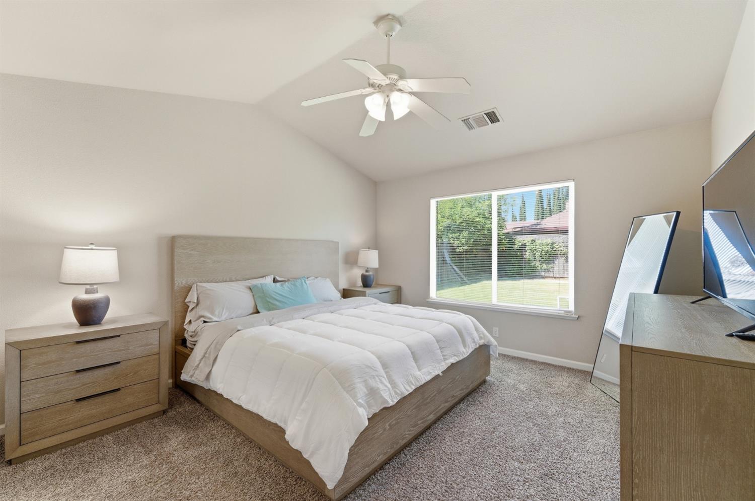 1933 Lifetime Dr, Modesto, CA 95355