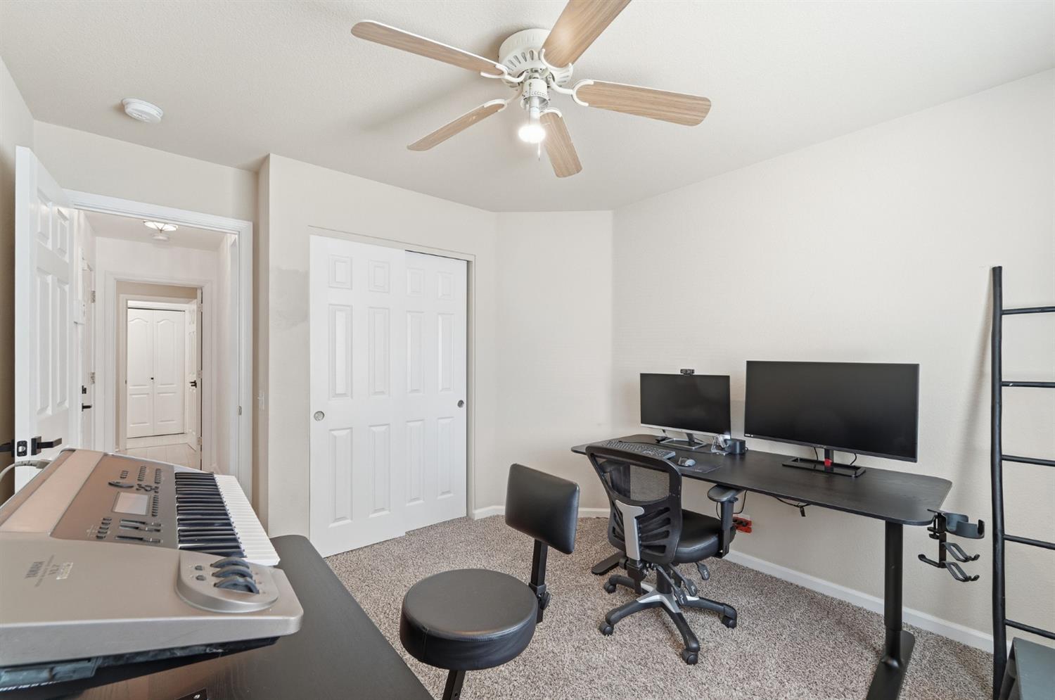 1933 Lifetime Dr, Modesto, CA 95355