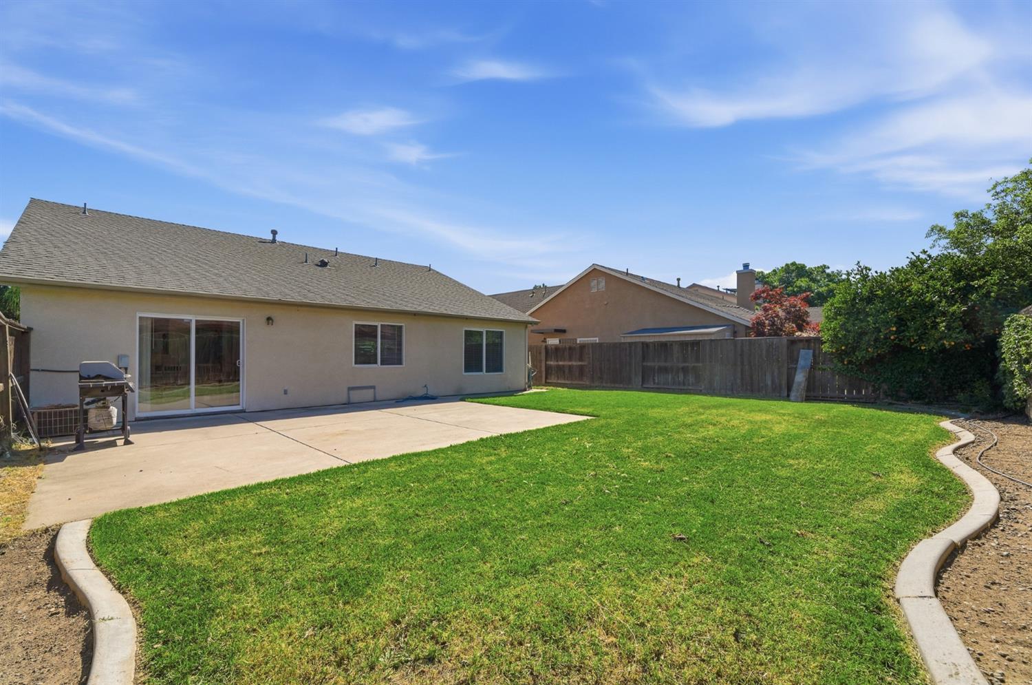 1933 Lifetime Dr, Modesto, CA 95355